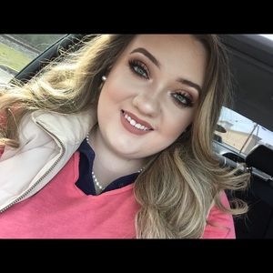 Meet your Posher, Tori